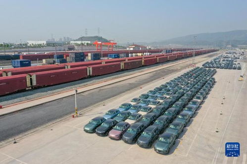 商品車借助鐵路專列加速出海 運(yùn)輸代理譜寫物流新篇章